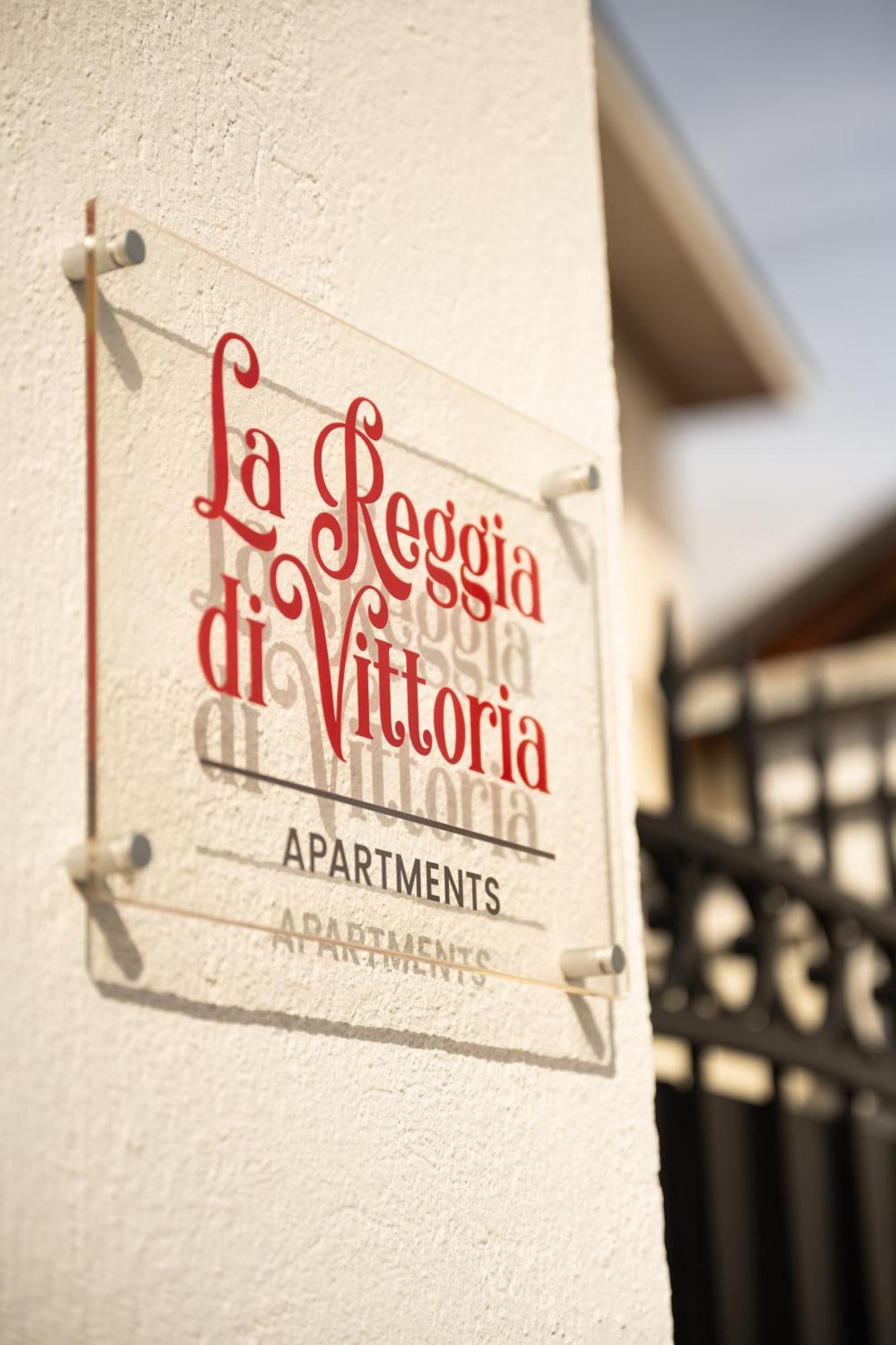 Ferienwohnung La Reggia Di Vittoria Venaria Reale Exterior foto